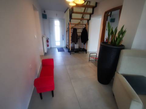 Gorski Kotar: novoadaptirana kamena kuća, sa zemljištem od 6.840 m2