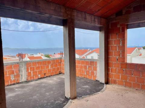 Zadar-Diklo, samostojeća kuca sa 6 apartmana nedovršena