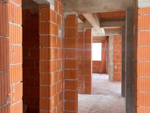 Zadar-Diklo, samostojeća kuca sa 6 apartmana nedovršena