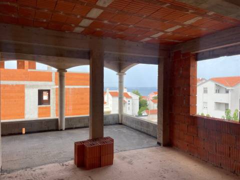 Zadar-Diklo, samostojeća kuca sa 6 apartmana nedovršena