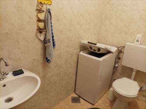 Stan 2S+DB na 1. katu u okolici Buja!