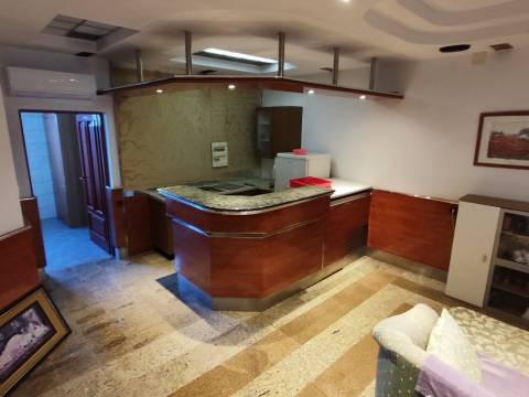 Vir, kuća sa Bistro-Bar prostorom