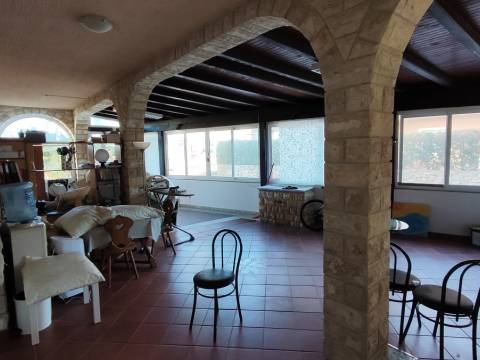 Vir, kuća sa Bistro-Bar prostorom