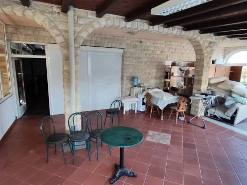 Vir, kuća sa Bistro-Bar prostorom