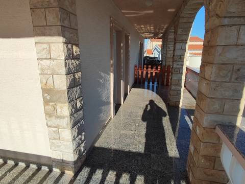 Vir, kuća sa Bistro-Bar prostorom