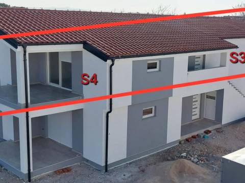 Vir, atraktivan apartman, novogradnja u strogom centru 