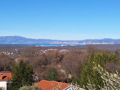 Krk-okolica, kuća 900 m  od mora