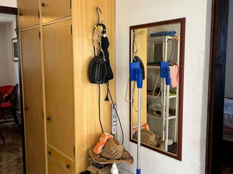 Vir, Kuća sa 2 stana i garažom 450m do mora