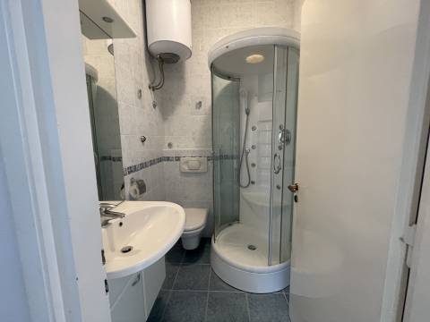 Opatija, u centru, etaža od 97 m2 na 1 katu, 2 balkona
