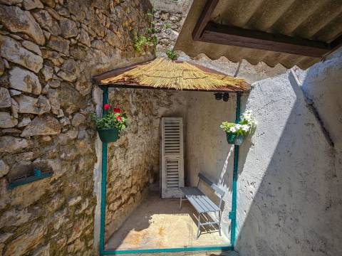 Bakar- tradicionalna primorska kuća 20m od mora