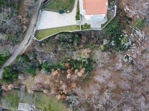 Lovran - Dobreć građevinsko zemljište 567 m2