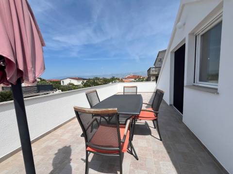 Vir, 170m do plaže TOP  Kuća 3 apartmana + studio