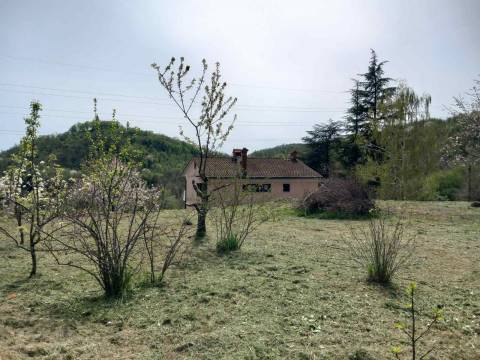 Opatija okolica-Veprinac odličan građevinski teren 935 m2