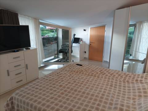 Novigrad, apartman 1S+DB u zgradi s liftom! 