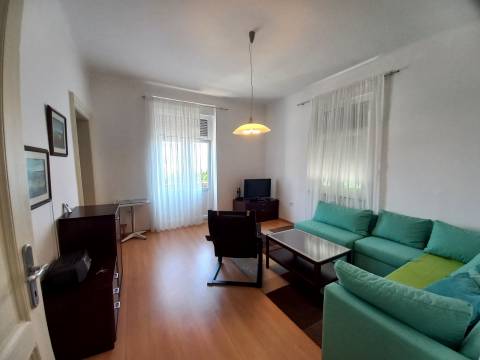 Lovran, centar, 1s+db s balkonom