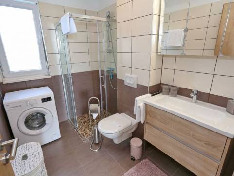 Stanovanje Sukošan, 78m2