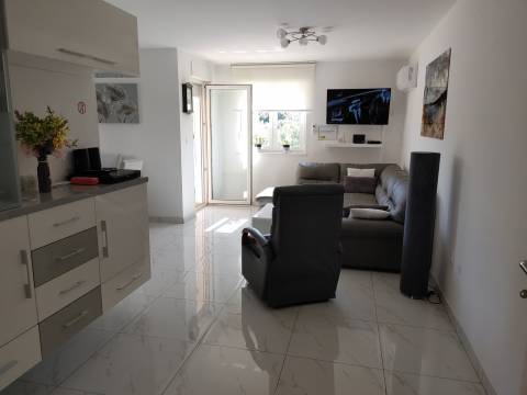 Pula - lijep apartman, još ljepša lokacija!