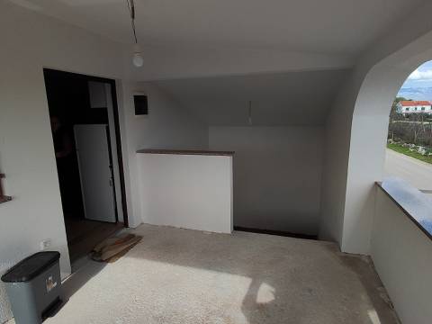 Vir, Samostojeća kuća na odličnoj lokaciji