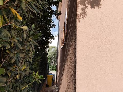 Vir, Samostojeća kuća na odličnoj lokaciji