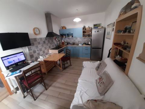 Opatija - blizina centra, 2 stana 65 i 31 m2