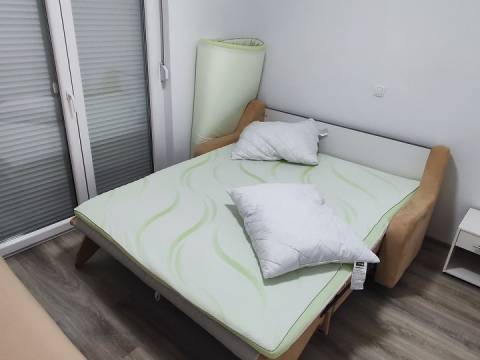 Vir, Kat kuće sa dvosobnim stanom, 350m do mora