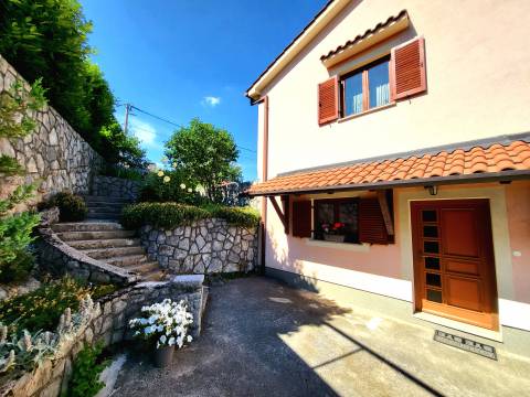 Дома Veprinac, Opatija - Okolica, 360m2