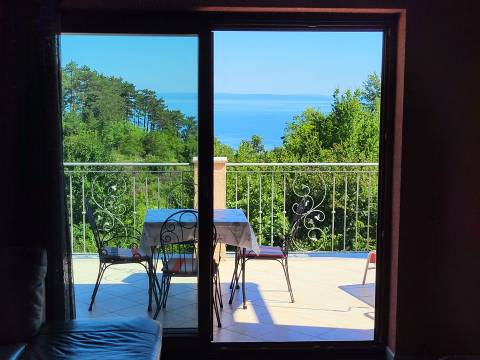 Дома Veprinac, Opatija - Okolica, 360m2