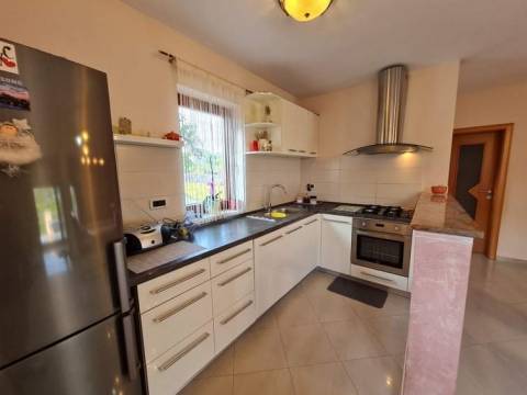 Дома Veprinac, Opatija - Okolica, 360m2