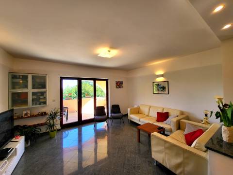 Дома Veprinac, Opatija - Okolica, 360m2