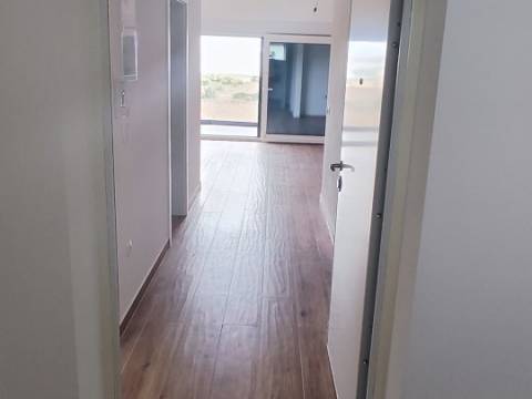 Vir,Nova zgrada sa četiri apartmana,400m do mora