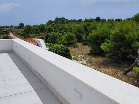 Vir, E3 Trosoban apartman sa pogledom na more 
