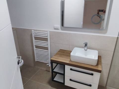 Vir, E4 Trosoban apartman sa pogledom na more 