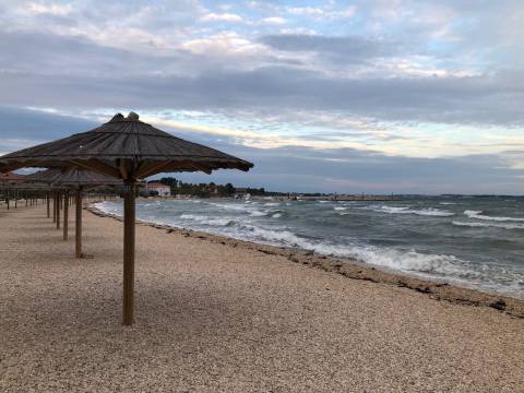 Vir, apartman 1S2, prizemlje 100m do plaže južna strana