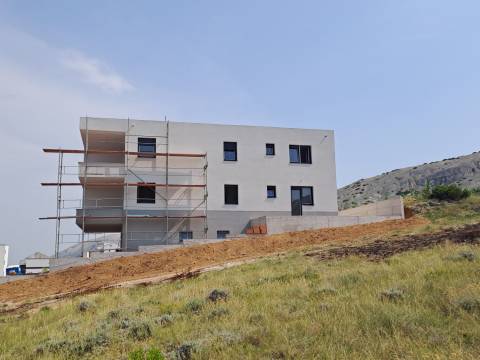 Pag, apartman u  novogradnji 
