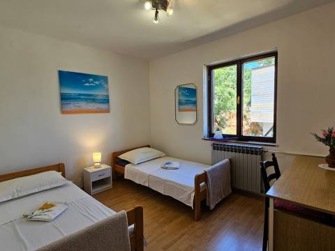Дома Kalac, Mošćenička Draga, 168m2
