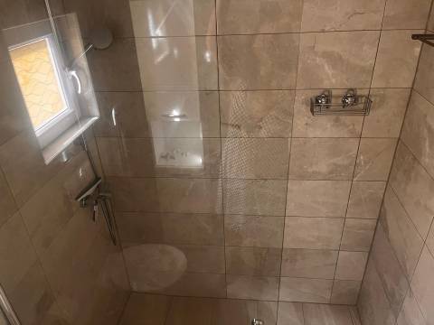 Vir, južna strana kuća sa 2 apartmana 280m do mora