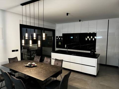 Vrsi, 145,75m2