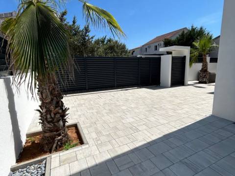Vrsi, 145,75m2