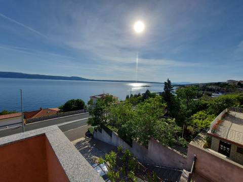 Novi Vinodolski, 360m2