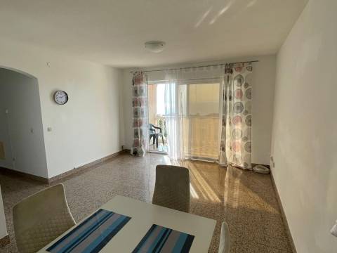 Opatija-Ičići, prekrasan 3 sobni stan s pogledom na more za dugoročni najam