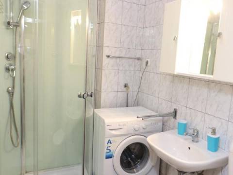 Stan: Opatija, 50 m od šetnice, 1s+db, novouređeno