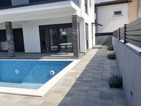 Vir, modern House with swimming pool, your oasis for vacation