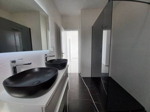 Vir, modern House with swimming pool, your oasis for vacation
