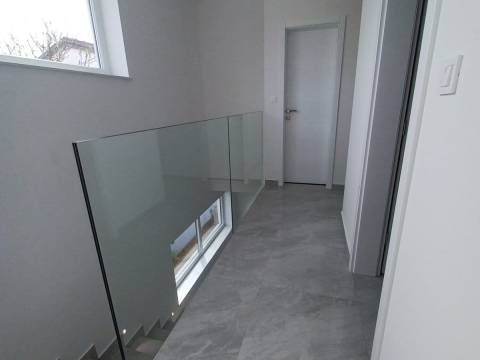 Vir, modern House with swimming pool, your oasis for vacation
