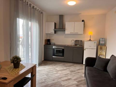 Vir, moderan apartman E2 u blizini mora i sadržaja