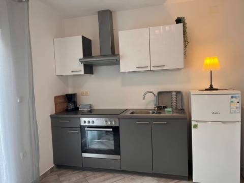Vir, moderan apartman E2 u blizini mora i sadržaja