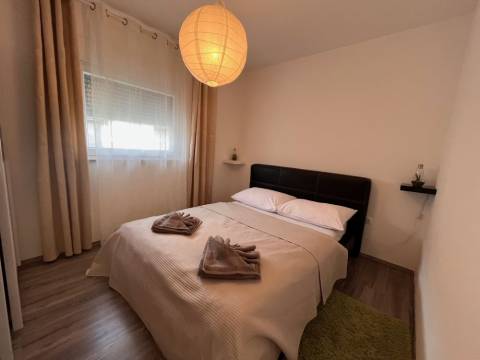 Vir, moderan apartman E3 u blizini mora i sadržaja