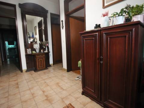 BRIBIR - KUĆA S 4 STAMBENE JEDINICE