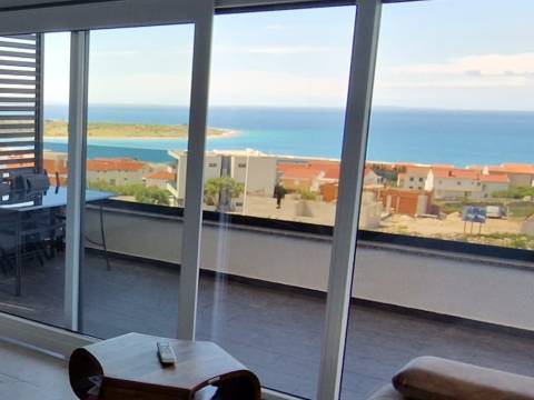 Novalja/Pag, apartment exclusive on the 2st floor