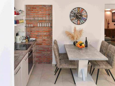 Opatija blizina centra stan 1S+DB, prizemlje, 53 m2